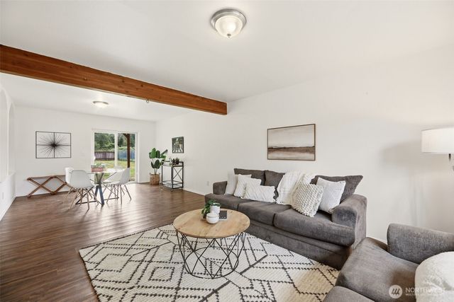 12009 169th Drive NE, Arlington, WA 98223