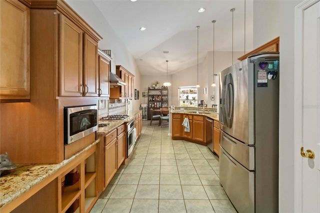 8950 ABERDEEN CREEK CIRCLE, Riverview, FL 33569