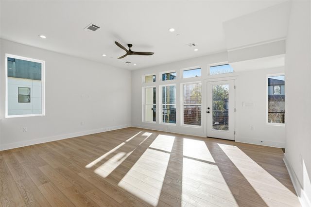 2202 N Carroll Avenue 103, Dallas, TX 75204