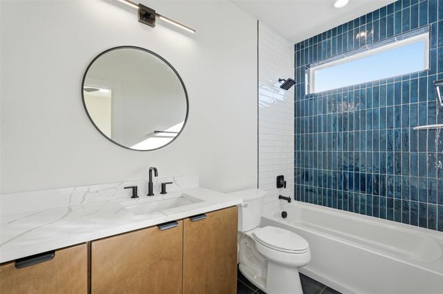 2202 N Carroll Avenue 103, Dallas, TX 75204