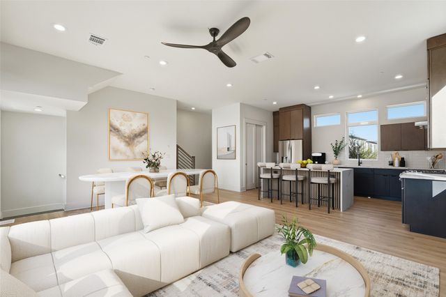 2202 N Carroll Avenue 103, Dallas, TX 75204