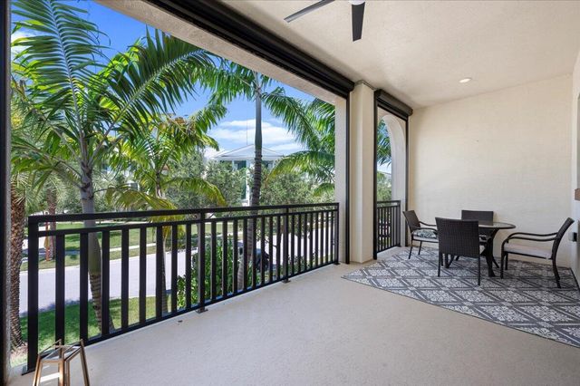 4121 Faraday Way, Palm Beach Gardens, FL 33418