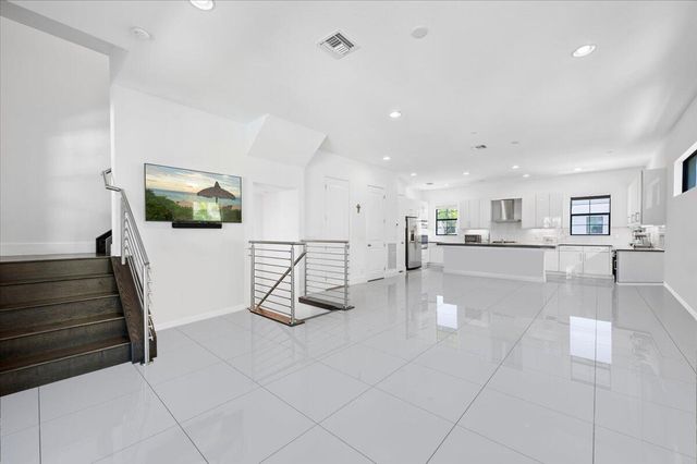 4121 Faraday Way, Palm Beach Gardens, FL 33418