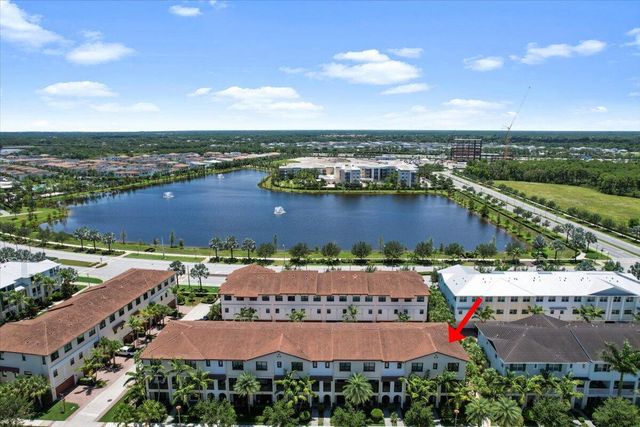 4121 Faraday Way, Palm Beach Gardens, FL 33418