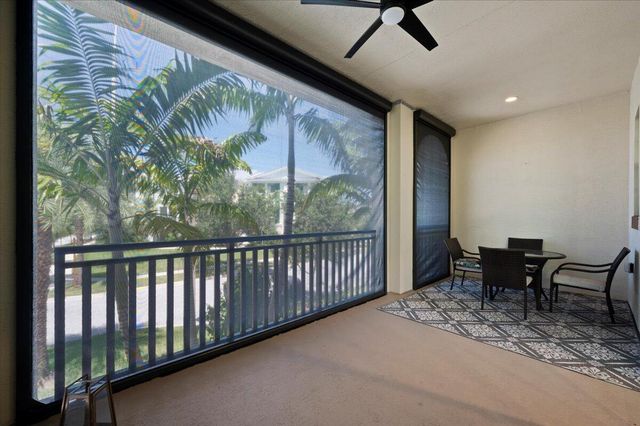 4121 Faraday Way, Palm Beach Gardens, FL 33418