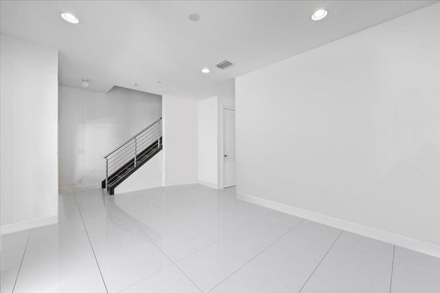 4121 Faraday Way, Palm Beach Gardens, FL 33418