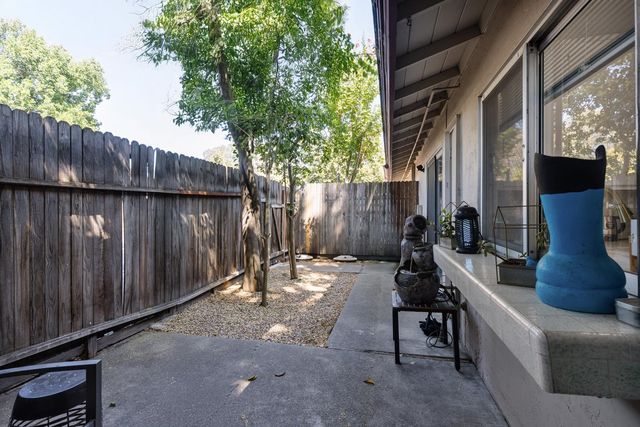 6415 Plymouth Rd, Stockton, CA 95207