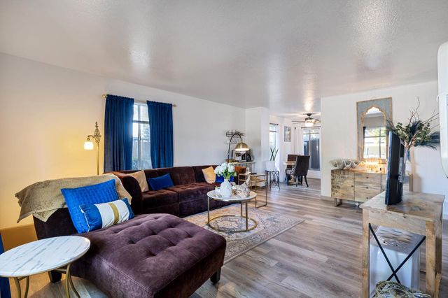 6415 Plymouth Rd, Stockton, CA 95207