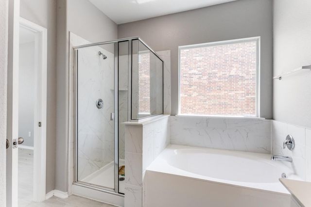 1100 Desaix DR, Georgetown, TX 78628