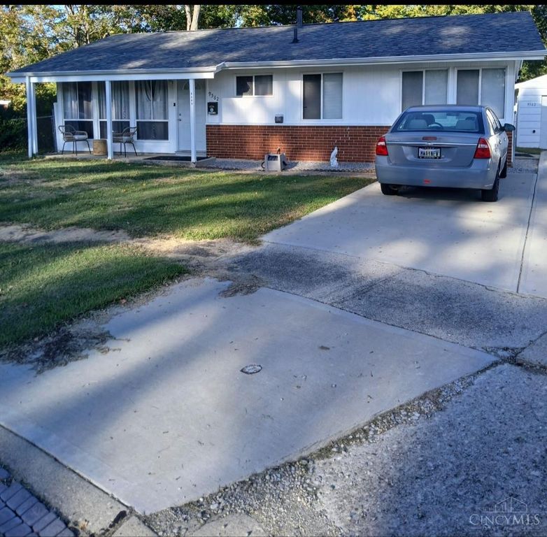 9562 Trafalgar Court, Colerain Twp, OH 45251