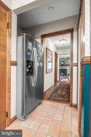 26 TUCKERTON RD, Shamong, NJ 08088