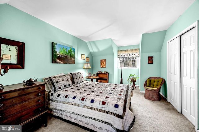 26 TUCKERTON RD, Shamong, NJ 08088