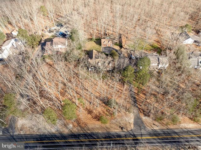 26 TUCKERTON RD, Shamong, NJ 08088