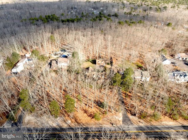 26 TUCKERTON RD, Shamong, NJ 08088