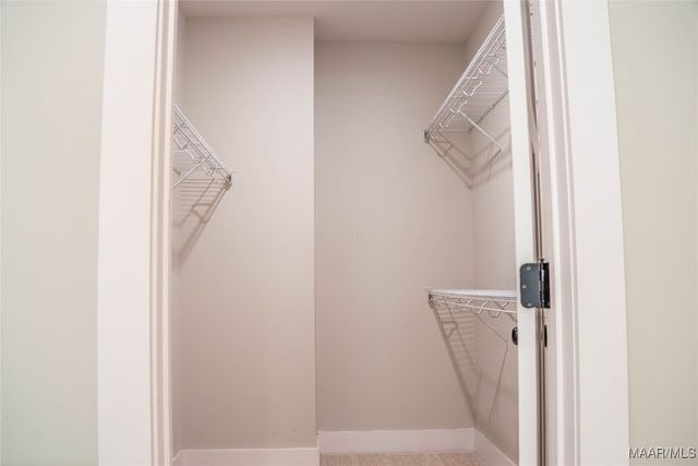 441 Wind Ridge Drive, Deatsville, AL 36022