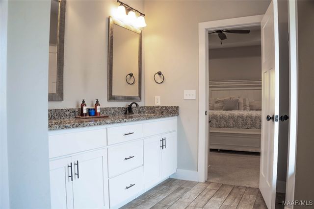 441 Wind Ridge Drive, Deatsville, AL 36022