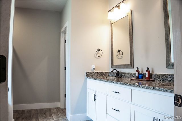 441 Wind Ridge Drive, Deatsville, AL 36022