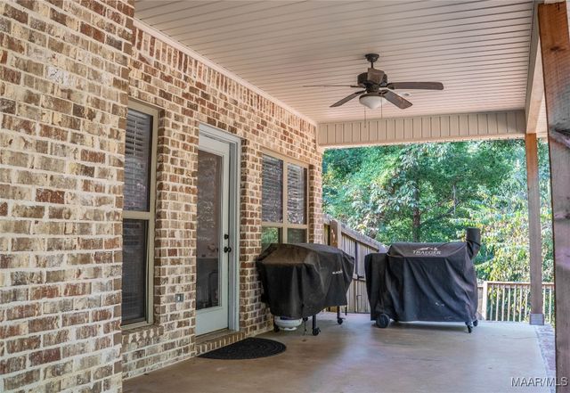 441 Wind Ridge Drive, Deatsville, AL 36022