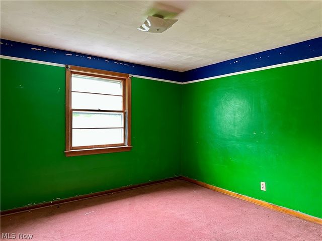 5004 Dunsmore Avenue, Ashtabula, OH 44004