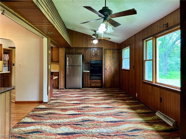 5004 Dunsmore Avenue, Ashtabula, OH 44004