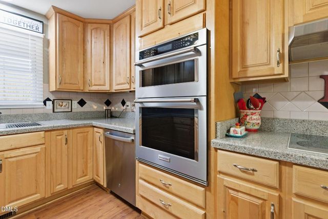 2045 Twin Acres Road, Clayton, NC 27520