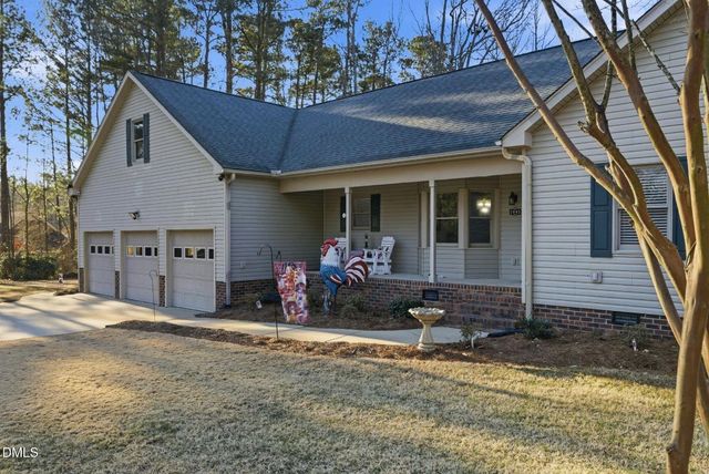 2045 Twin Acres Road, Clayton, NC 27520