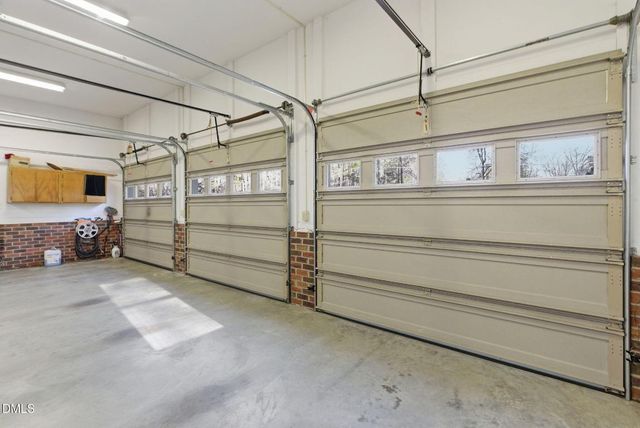 2045 Twin Acres Road, Clayton, NC 27520