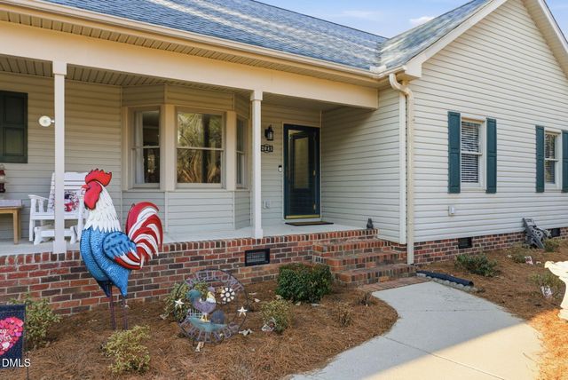 2045 Twin Acres Road, Clayton, NC 27520