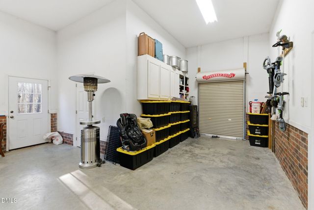 2045 Twin Acres Road, Clayton, NC 27520