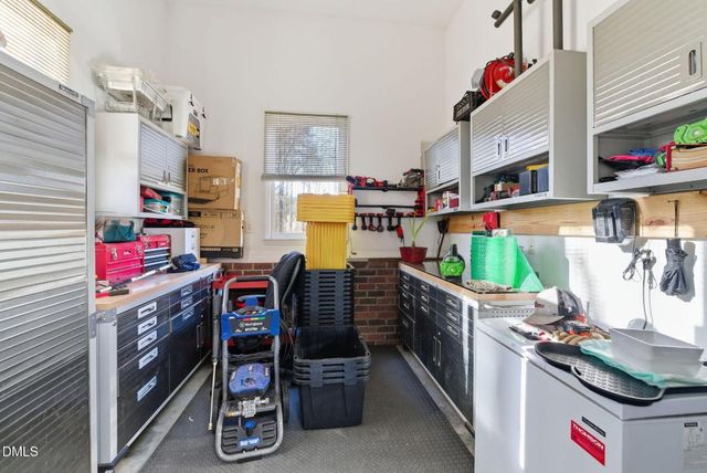 2045 Twin Acres Road, Clayton, NC 27520