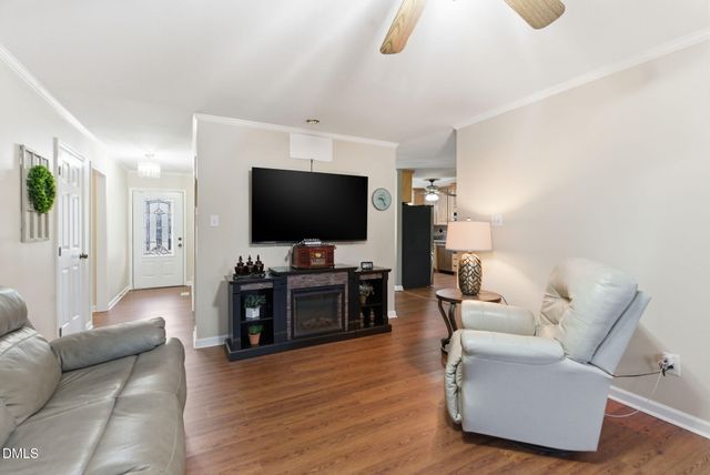 2045 Twin Acres Road, Clayton, NC 27520