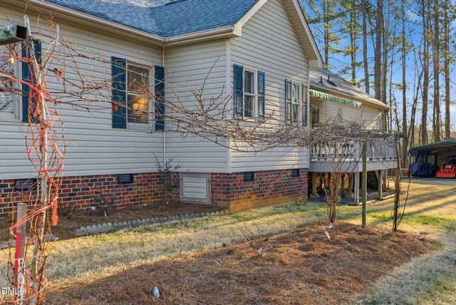 2045 Twin Acres Road, Clayton, NC 27520