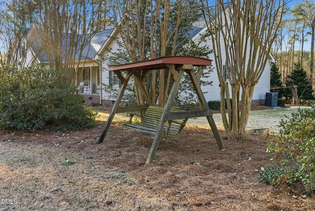 2045 Twin Acres Road, Clayton, NC 27520