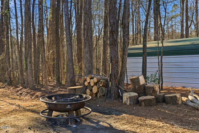 2045 Twin Acres Road, Clayton, NC 27520