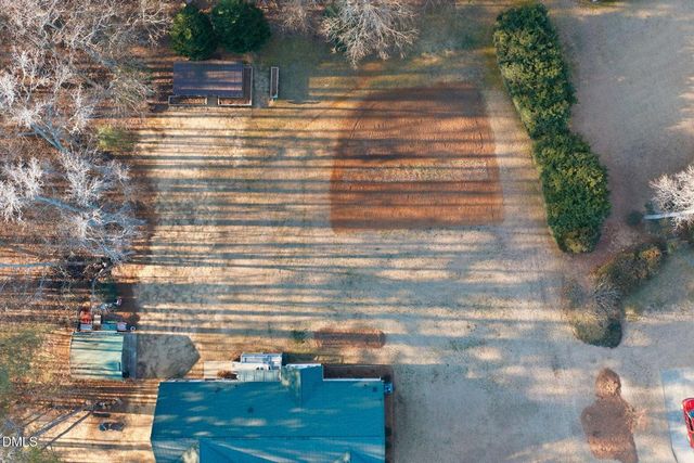 2045 Twin Acres Road, Clayton, NC 27520