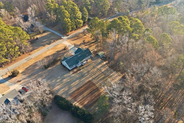 2045 Twin Acres Road, Clayton, NC 27520