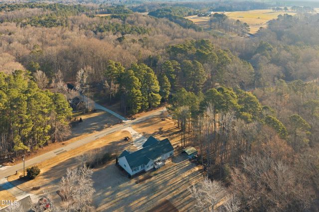 2045 Twin Acres Road, Clayton, NC 27520