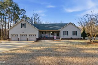 2045 Twin Acres Road, Clayton, NC 27520