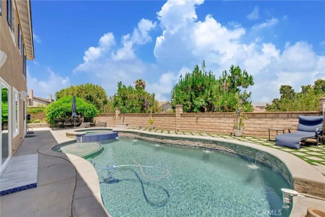 26442 Antonio Circle, Loma Linda, CA 92354