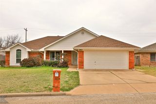 2965 Red Oak Circle, Abilene, TX 79606