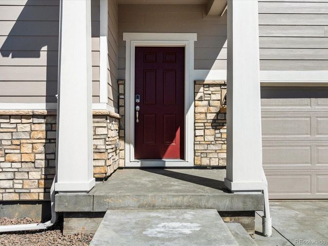 4701 Sunsplash Way, Johnstown, CO 80534