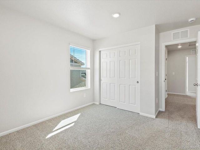 4701 Sunsplash Way, Johnstown, CO 80534
