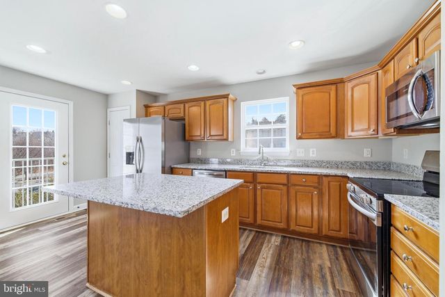 200 CANNON CT, Strasburg, VA 22657