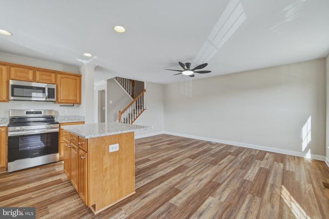 200 CANNON CT, Strasburg, VA 22657