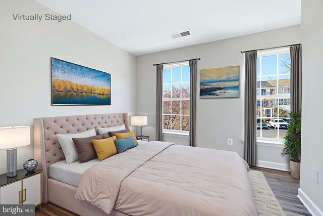 200 CANNON CT, Strasburg, VA 22657