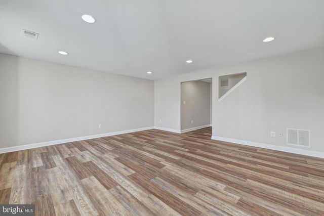 200 CANNON CT, Strasburg, VA 22657