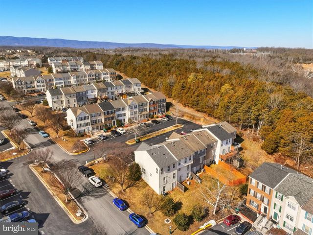 200 CANNON CT, Strasburg, VA 22657