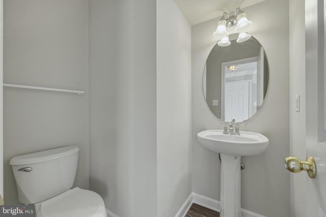 200 CANNON CT, Strasburg, VA 22657