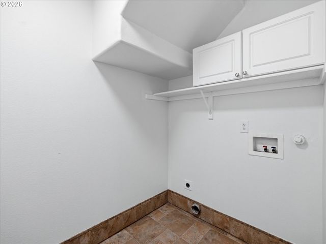 1799 Sw DAYBREAK Way, Troutdale, OR 97060