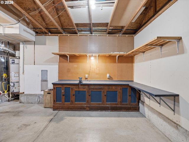 1799 Sw DAYBREAK Way, Troutdale, OR 97060